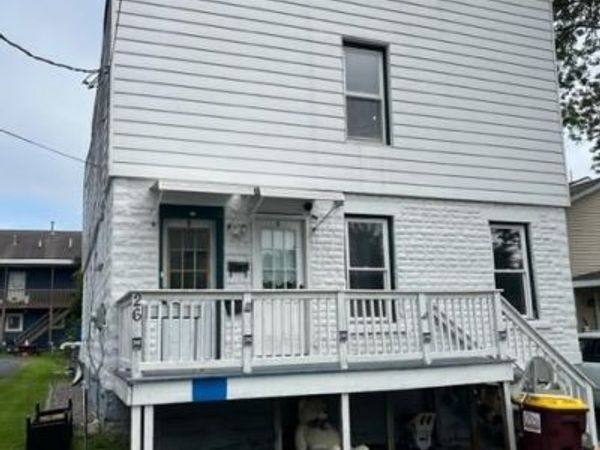 26 Lee Street, Unit 2, Mechanicville, NY 12118