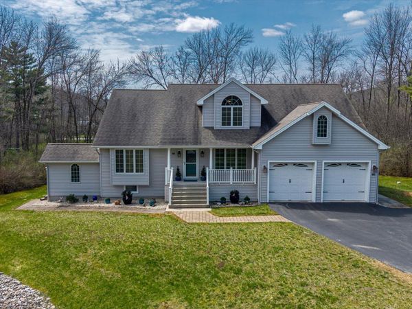 68 Mossy Point Road, Ticonderoga, NY 12883