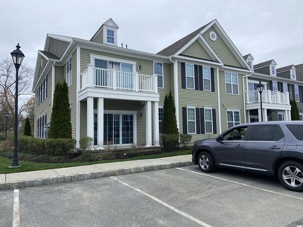 107 Corning Fairbanks Way, Unit 153, Westborough, MA 01581