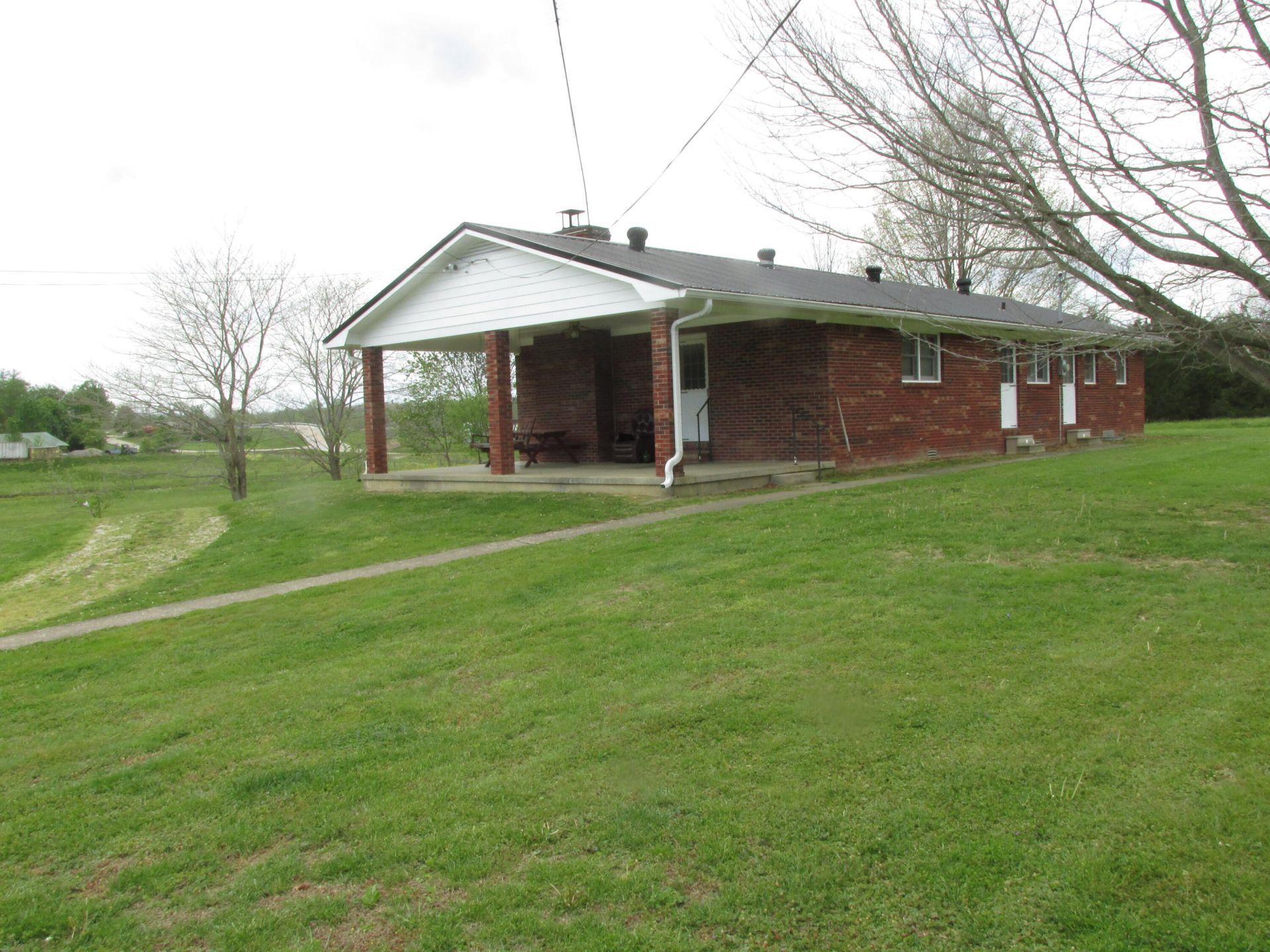 235 Science Ridge Road, Jeffersonville, KY 40337 Main Photo
