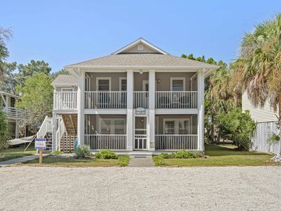 615 Doyle Ave., Pawleys Island, SC 29585