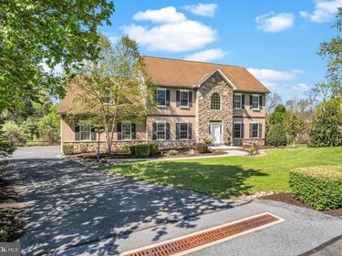 1423 WELLGATE LANE, MECHANICSBURG, PA 17055