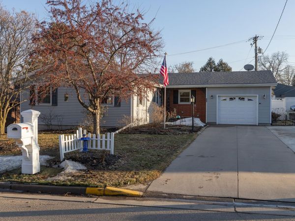 239 W Kinne Street , Ellsworth, WI 54011