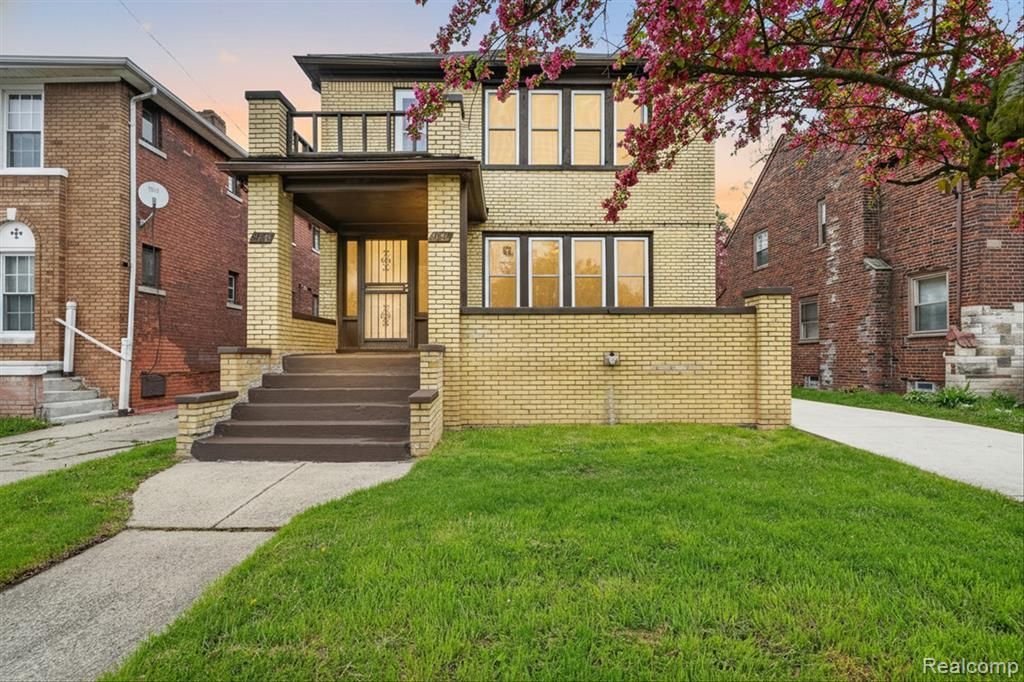 368 Piper Boulevard , Detroit, MI 48215 Main Photo