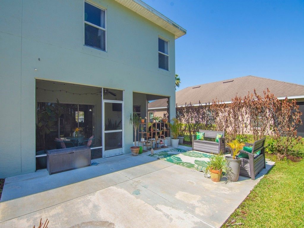 521 N Valencia Circle Sw, Vero Beach, FL 32968 Photo