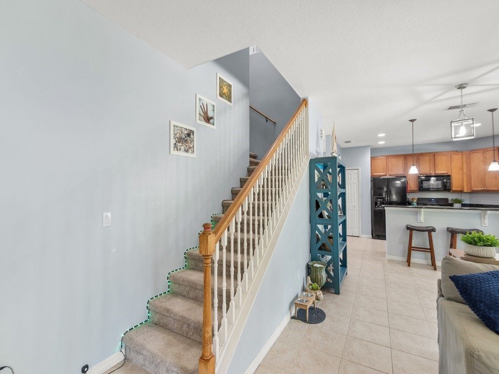 521 N Valencia Circle Sw, Vero Beach, FL 32968 Photo