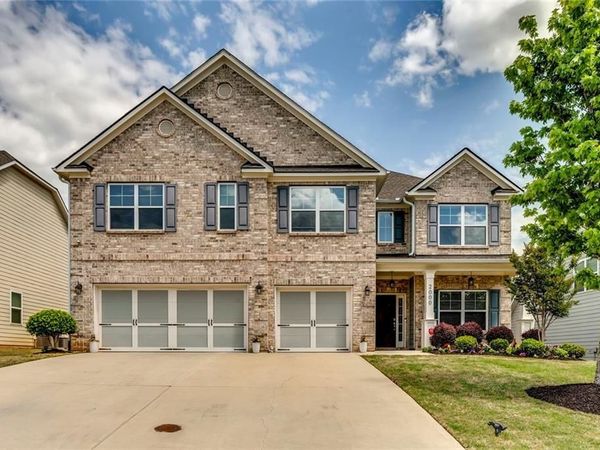 2000 Woodmont Drive, Douglasville, GA 30135