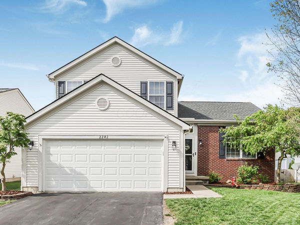 2242 Dates Street , Delaware, OH 43015