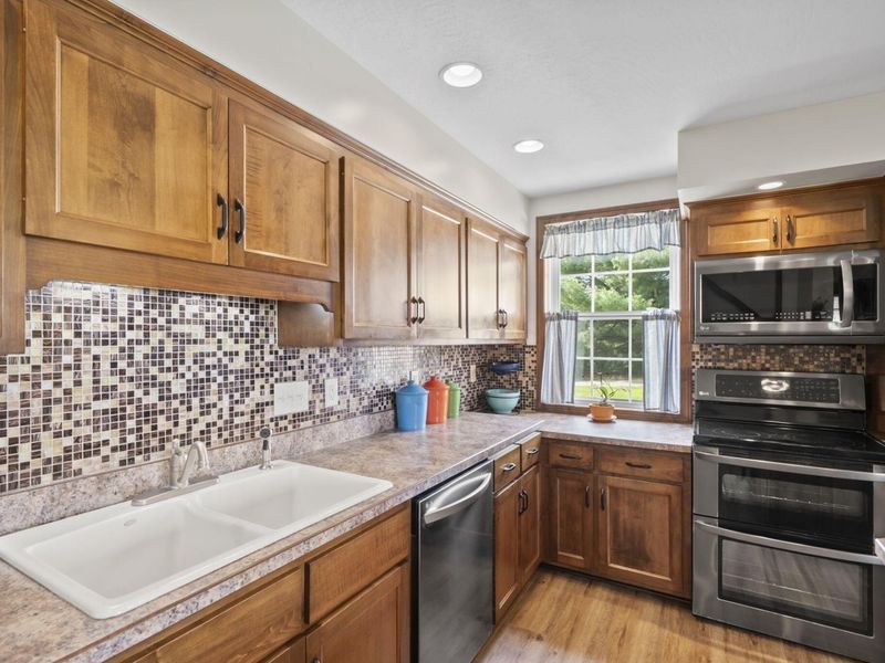 20297 Arrington Road, Utica, OH 43080 Photo 8