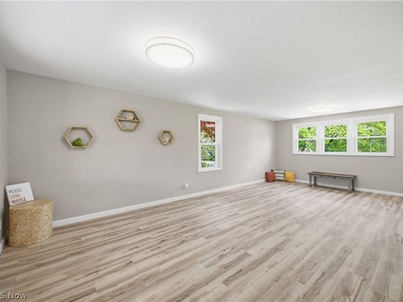 3232 Bears Den Road, Youngstown, OH 44511 Photo 11