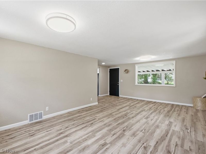 3232 Bears Den Road, Youngstown, OH 44511 Photo 13