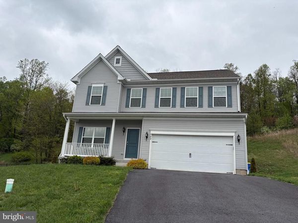 542 SANDPIPER LANE, NEW CUMBERLAND, PA 17070