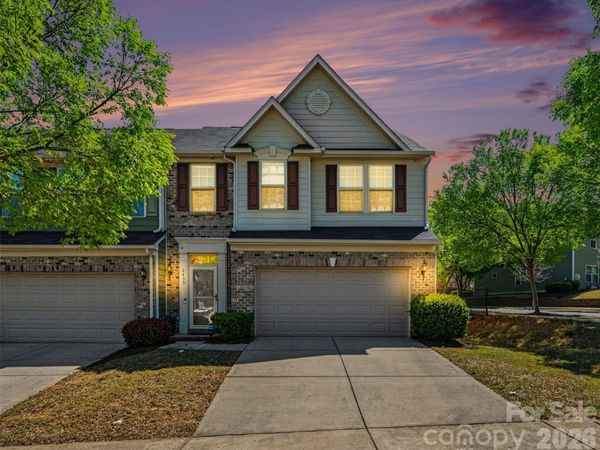 2459 Alyssa Lane , Charlotte, NC 28208