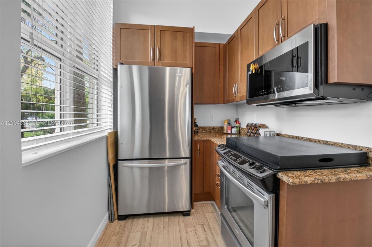 350 N Federal Hwy, Unit TH102S, Boynton Beach, FL 33435 Photo