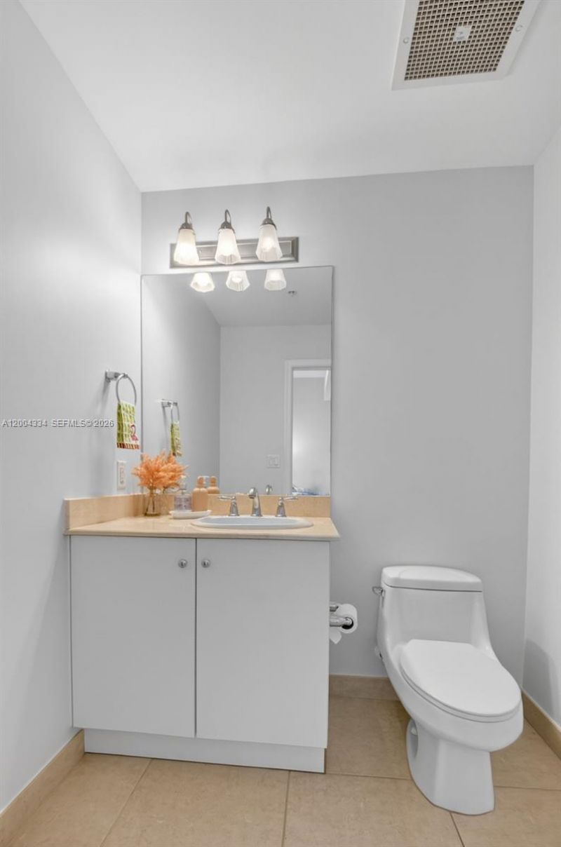 350 N Federal Hwy, Unit TH102S, Boynton Beach, FL 33435 Photo