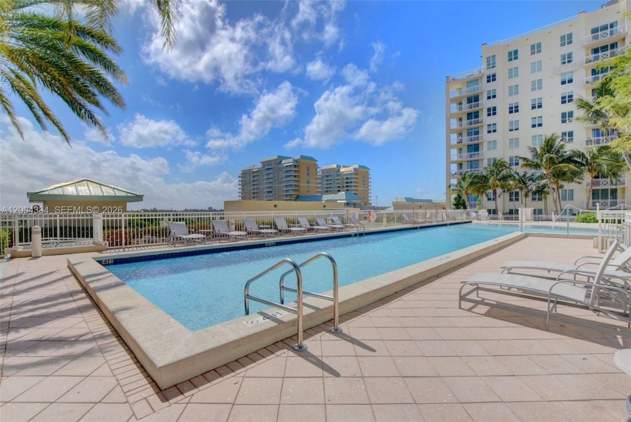 350 N Federal Hwy, Unit TH102S, Boynton Beach, FL 33435 Photo