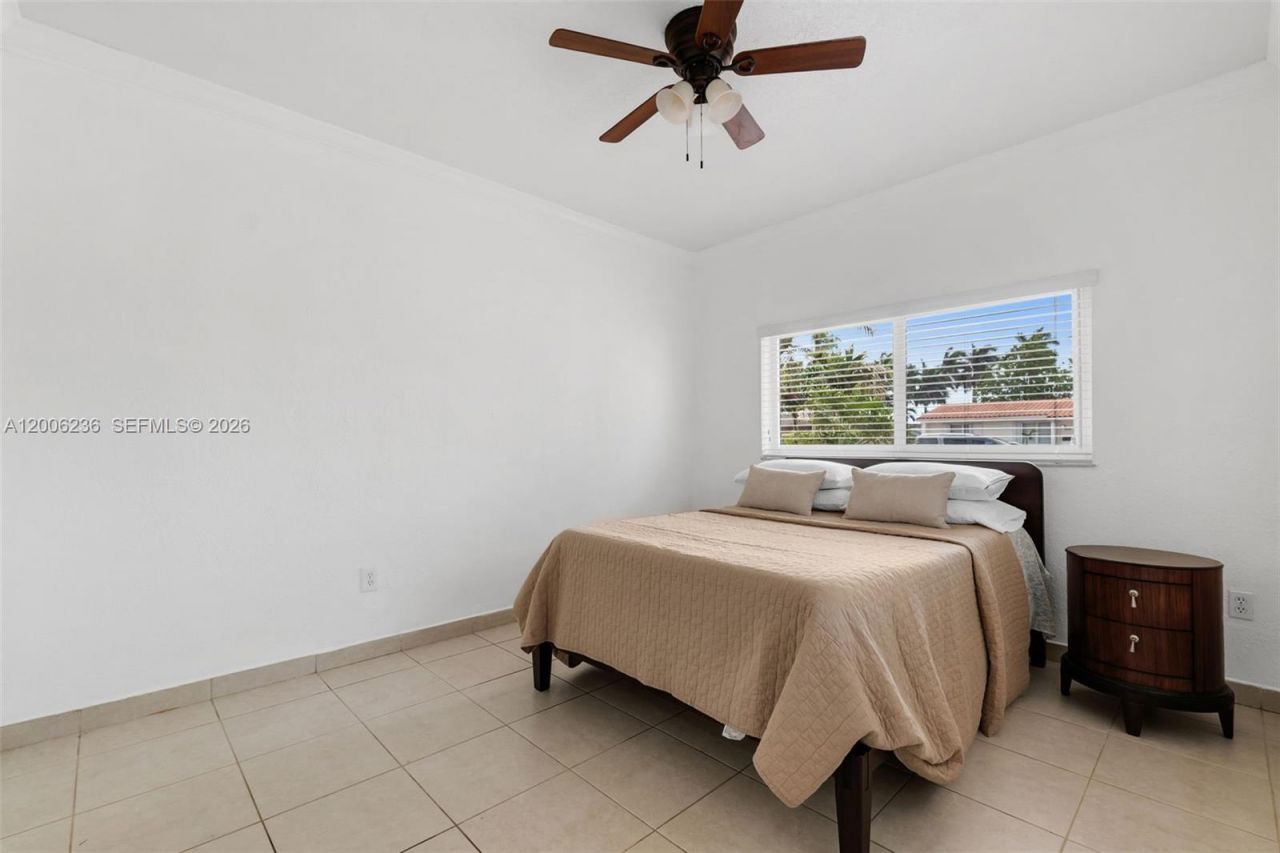 9625 SW 47th St, Miami, FL 33165 Photo