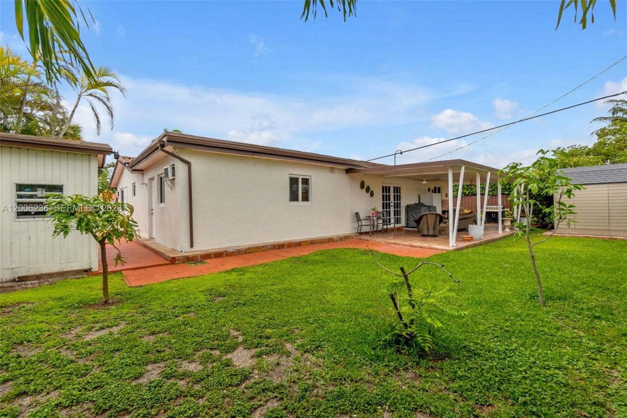 9625 SW 47th St, Miami, FL 33165 Photo