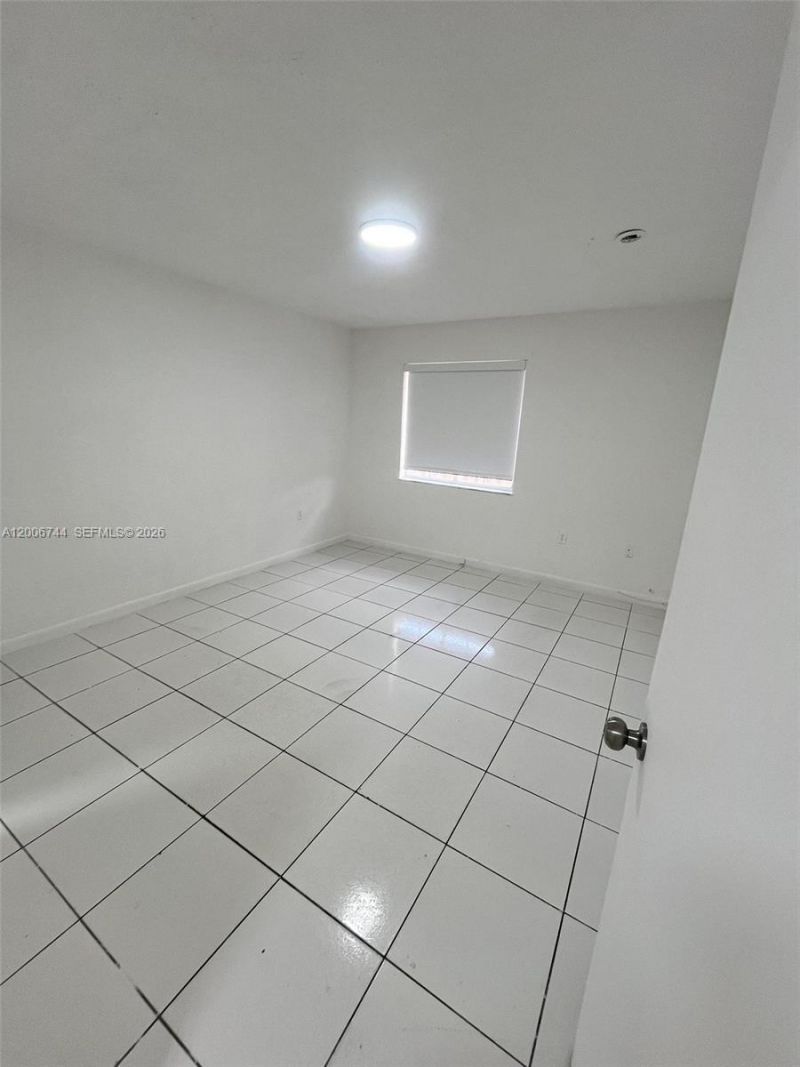 15741 NW 40th Ct , Unit B, Miami Gardens, FL 33054 Photo