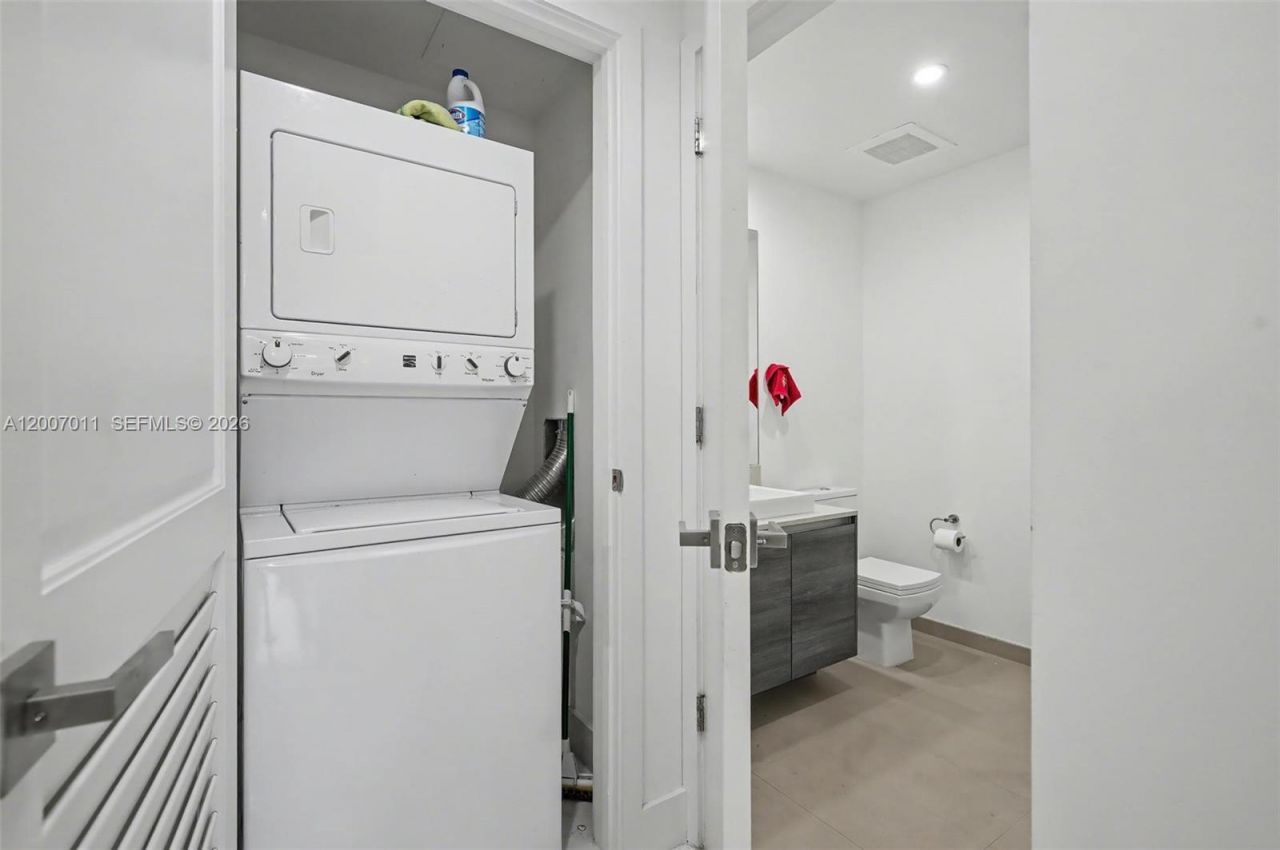 1080 Brickell Ave , Unit 209, Miami, FL 33131 Photo