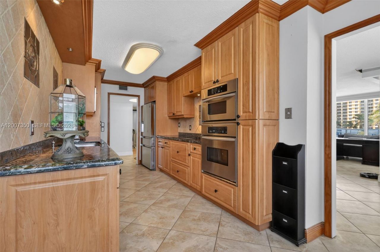 2751 S Ocean Dr , Unit 504S, Hollywood, FL 33019 Photo