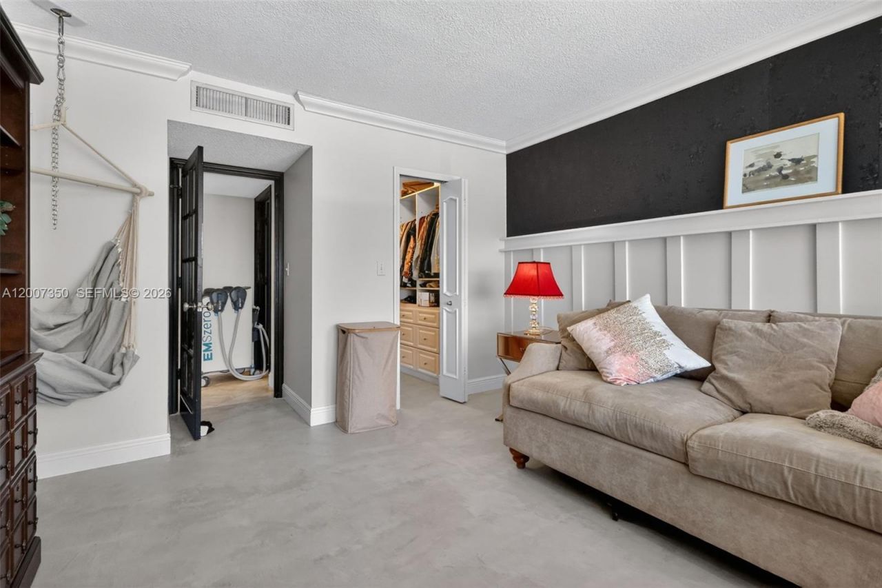 2751 S Ocean Dr , Unit 504S, Hollywood, FL 33019 Photo