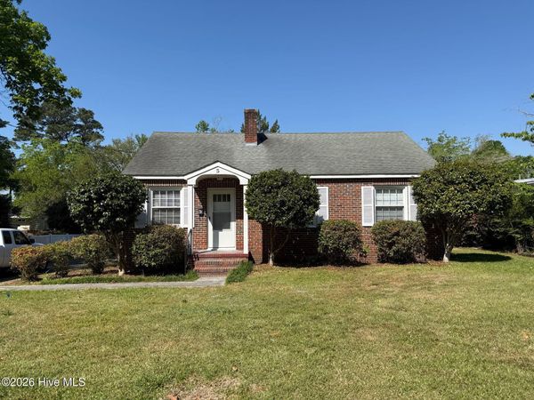 5 Warlick Street , Jacksonville, NC 28540