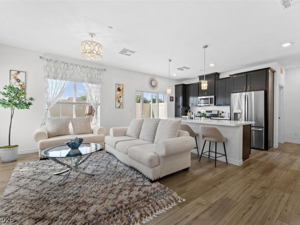 237 Callen Falls Avenue, Unit 2011, Henderson, NV 89011