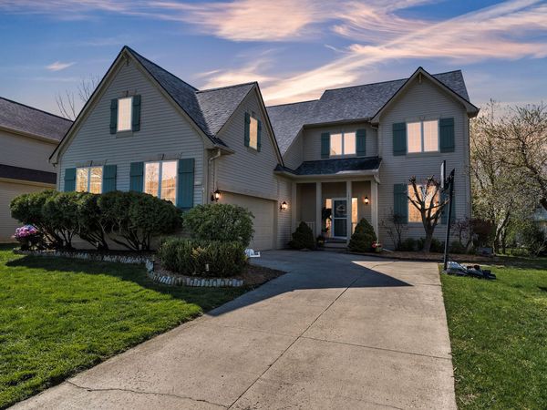 5861 Villa France Avenue, Ann Arbor, MI 48103