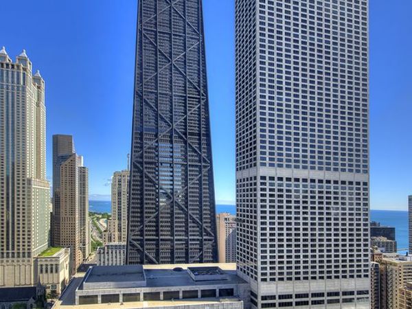 180 E PEARSON Street , Unit 4002, Chicago, IL 60611