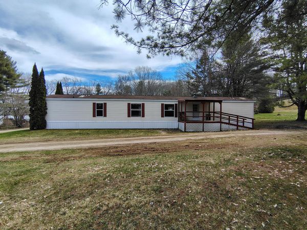 52 Hodsdon Lane, Jefferson, ME 04348