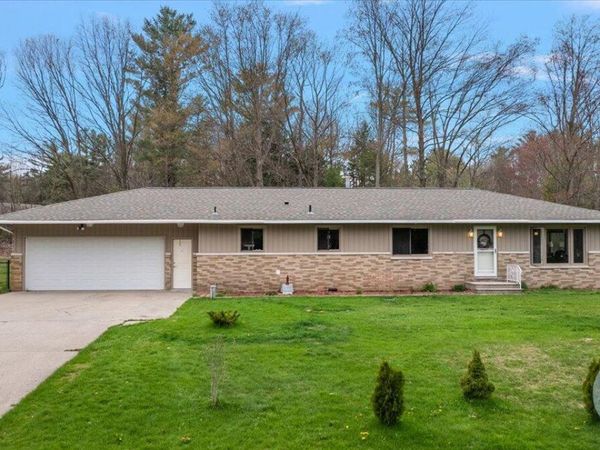 4125 Lorenson Road, Whitehall, MI 49461