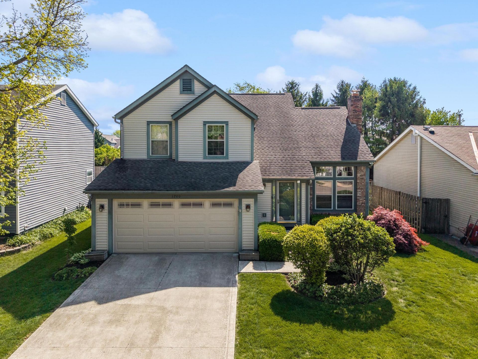 1200 Wexford Green Boulevard, Columbus, OH 43228 Main Photo