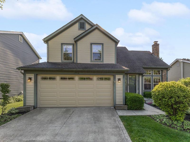 1200 Wexford Green Boulevard, Columbus, OH 43228 Photo 2