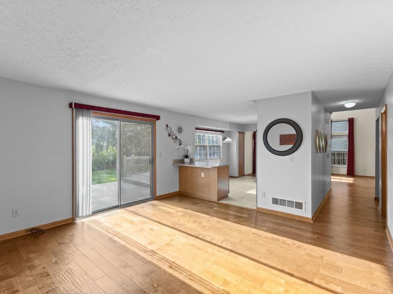 1200 Wexford Green Boulevard, Columbus, OH 43228 Photo 22