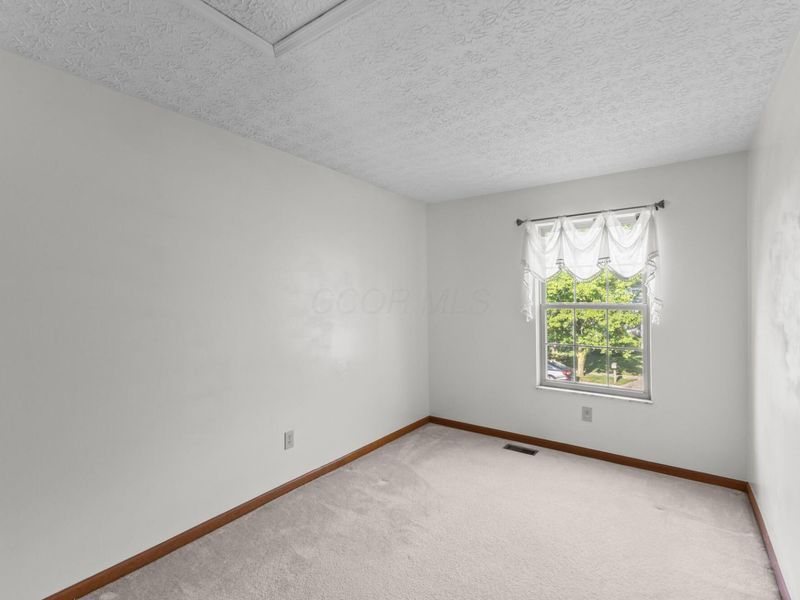 1200 Wexford Green Boulevard, Columbus, OH 43228 Photo 34