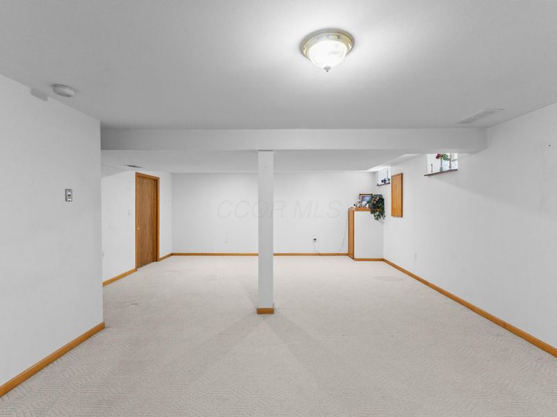 1200 Wexford Green Boulevard, Columbus, OH 43228 Photo 40