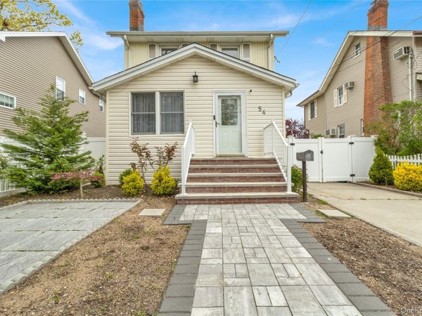 54 Perkins Avenue, Oceanside, NY 11572