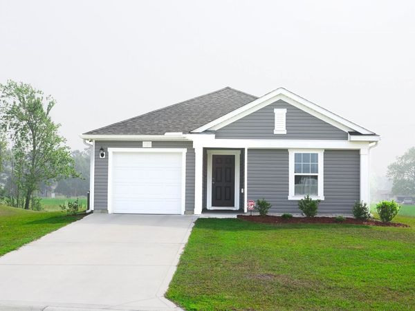 128 Cape Point Dr., Conway, SC 29527