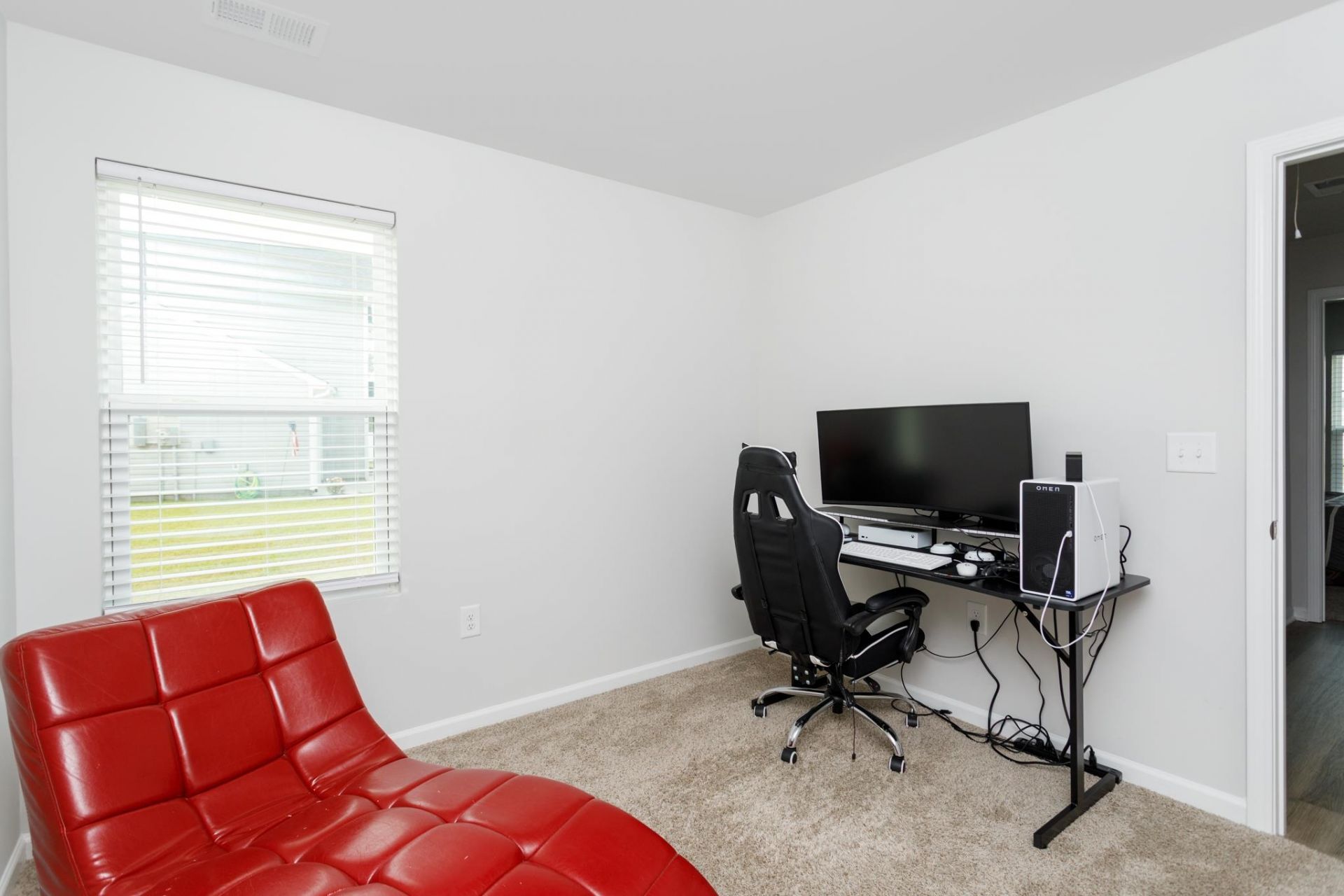 128 Cape Point Dr. Photo 8
