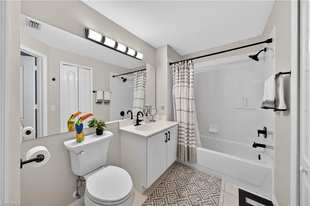 23581 Sandycreek Ter, Unit 1104, Estero, FL 34135 Photo