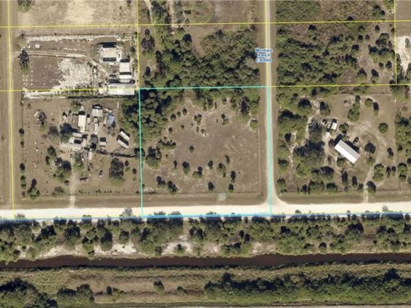 793 Perimeter RD , CLEWISTON, FL 33440