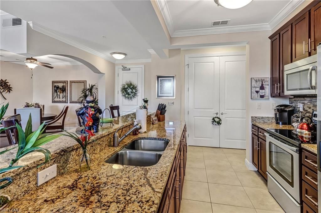 23161 Fashion Dr , Unit 7109, Estero, FL 33928 Photo