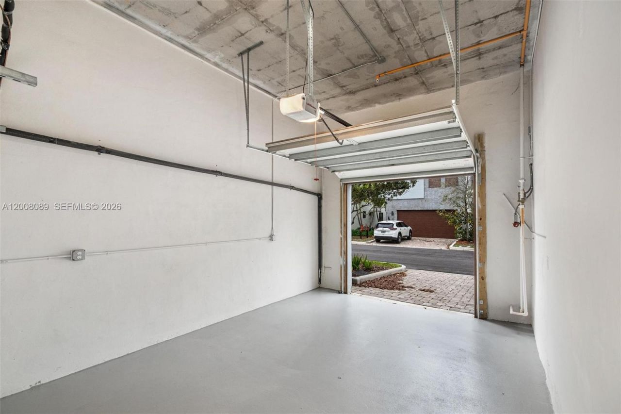 4416 NW 9th St , Plantation, FL 33317 Photo