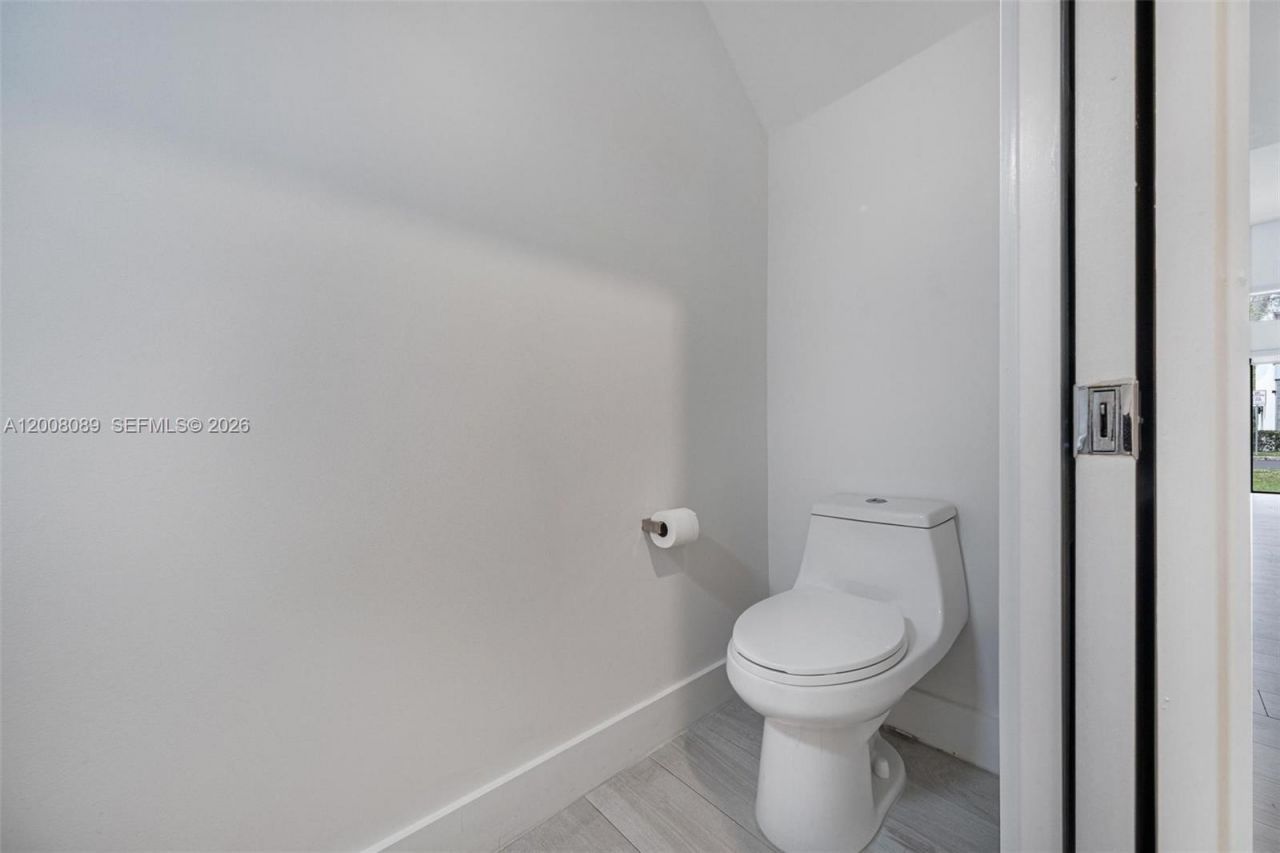 4416 NW 9th St, Plantation, FL 33317 Photo