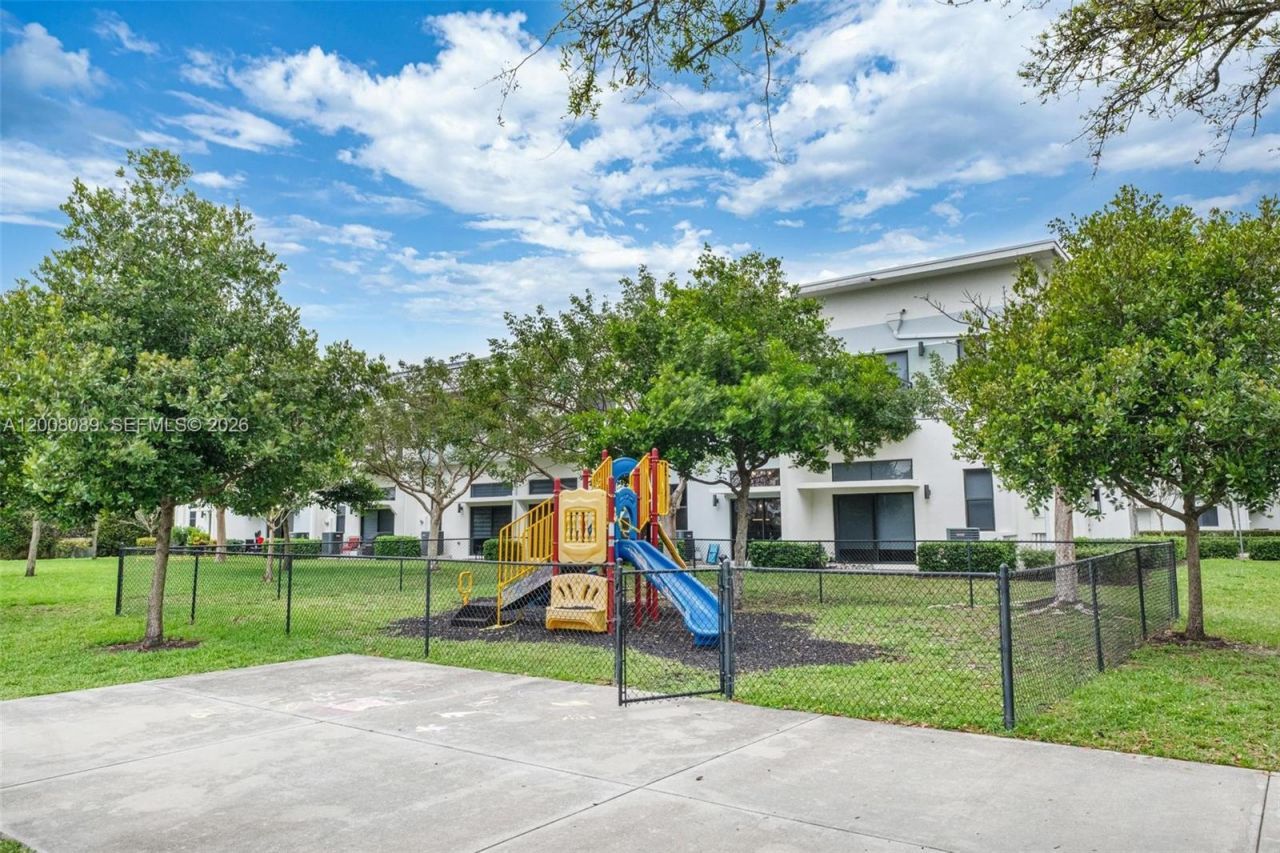 4416 NW 9th St, Plantation, FL 33317 Photo