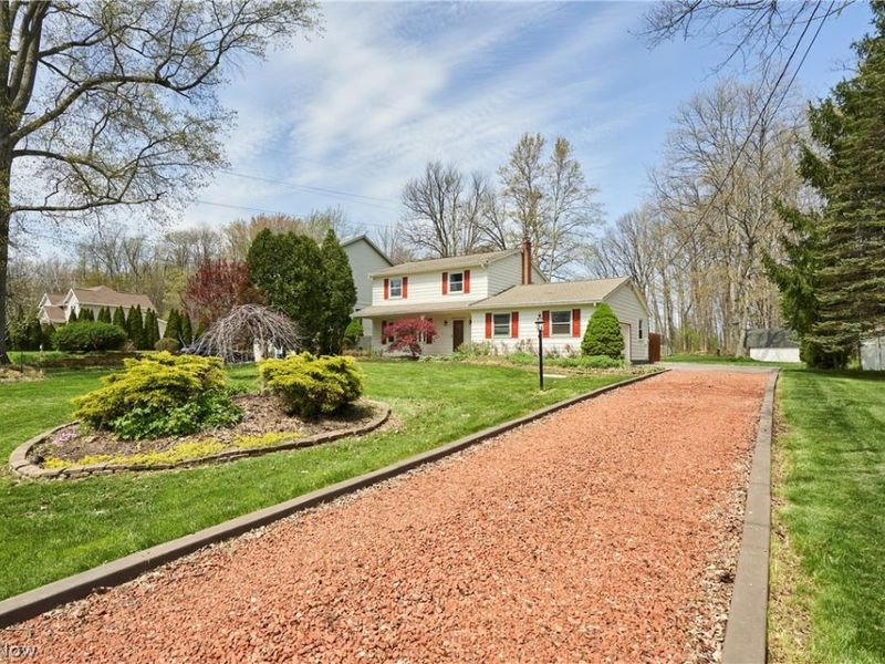 3083 CLIFFSIDE Drive, Copley, OH 44321 Photo 2