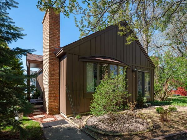 215 Elton Hills Drive NW, Unit 35, Rochester, MN 55901