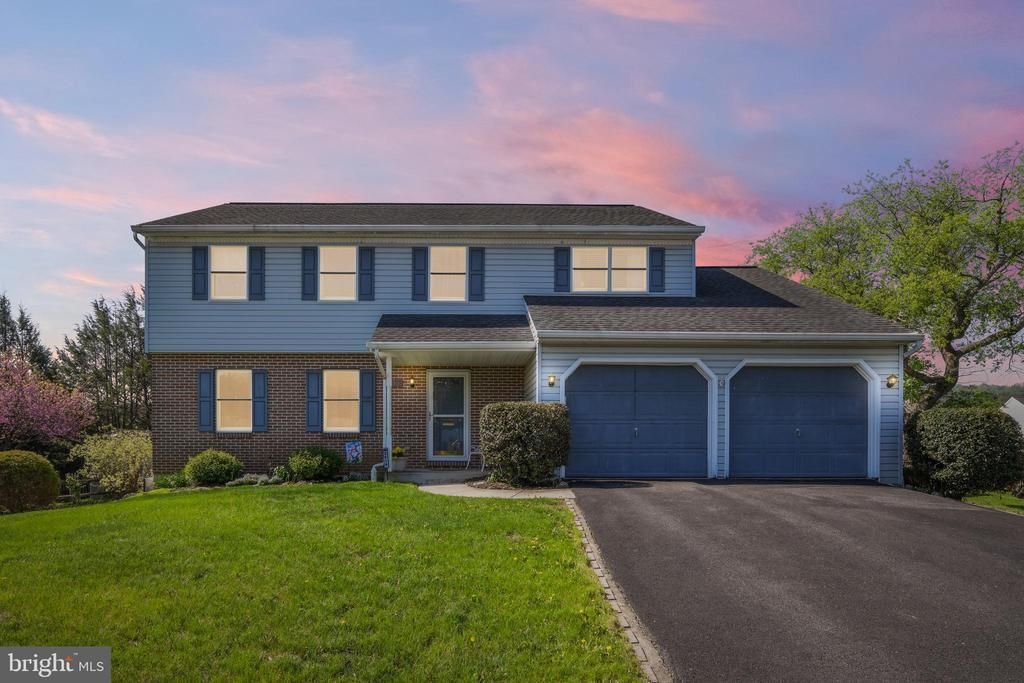 2614 WHITTIER AVENUE, READING, PA 19608