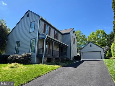 15 LINDEN HILL WAY SW , LEESBURG, VA 20175